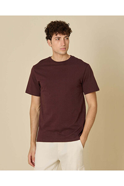 REDTAG Men Burgundy Plain T-Shirt
