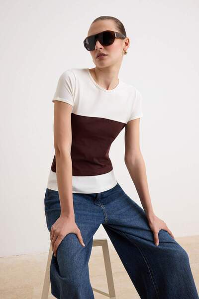 Trendyol Collection Multicolor Fitted/Bodycon Short Sleeve Knitted Cotton Str...