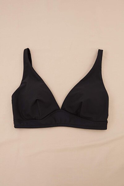 Trendyol Curve Black Soft Touch Micro Wire Free Covered Triangle Strap Knitte...