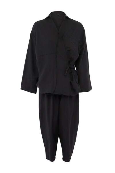 Trendyol Kollektion Schwarzes zweireihiges Blusen-Hosen-Set TWOSS26AU00256