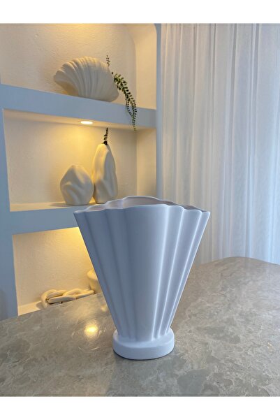Tuge Home Cone Seramik Vazo –Kırık Beyaz