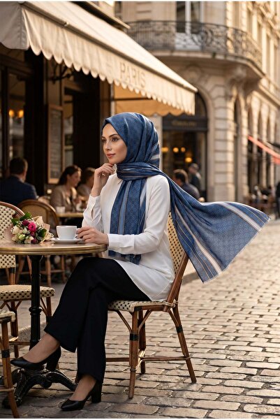 Vissona %100 İpek Monogram Desenli Bebe Mavisi - Lacivert Renkli 92x210 Şal