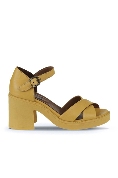 Bueno Shoes Κίτρινα δερμάτινα γυναικεία πέδιλα με τακούνι 01wy12501