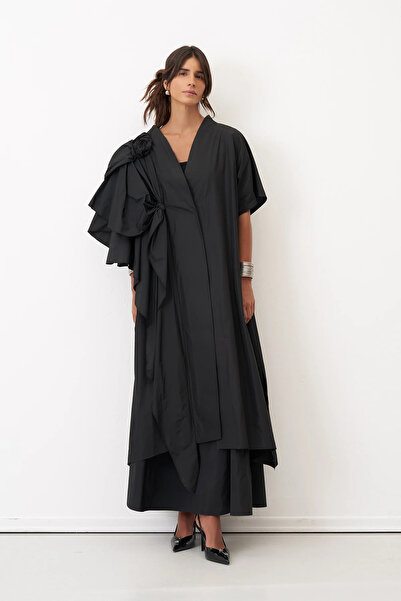 BİZE Siyah Petalas Kimono
