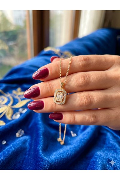 NAS fashion Kadın Zirkon Taşlı Baget Model Kolye