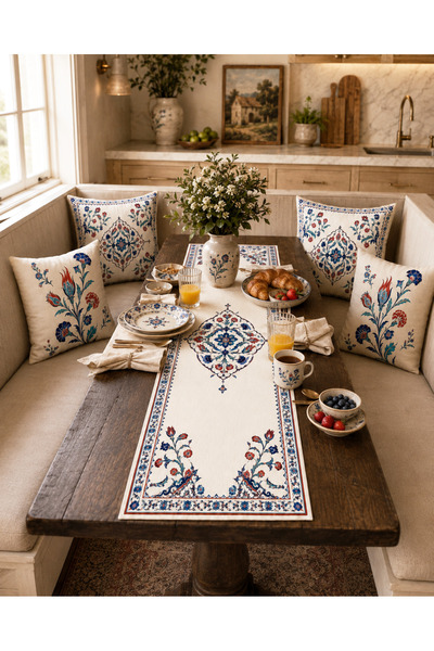 HOMESSA Blue and White Iznik Tile Patterned Runner and Set of 4 Throw Pillow Covers