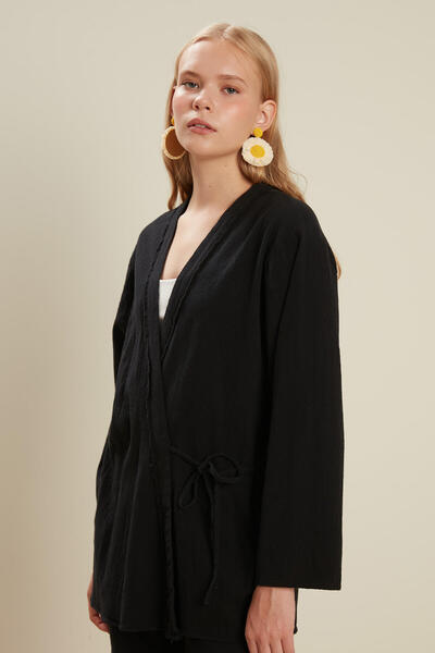 Manuka COTTON CRINKLE KIMONO BLACK