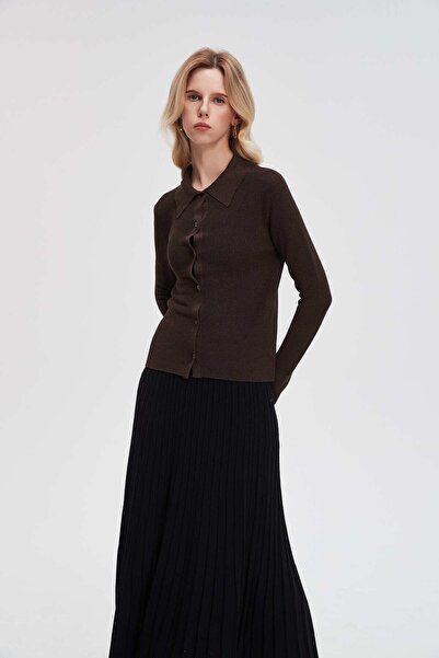 Livia Solid Long-Sleeve Top