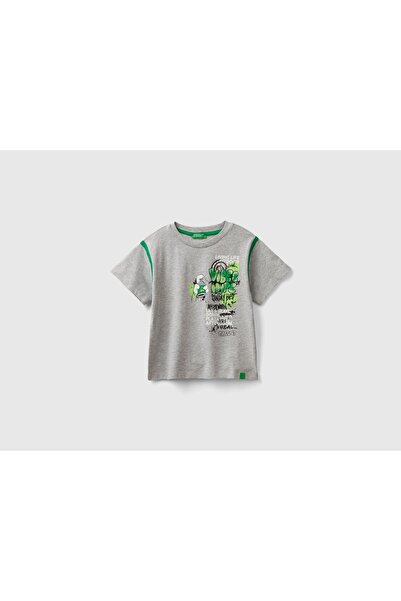 United Colors of Benetton تي شيرت للأولاد بأكمام قصيرة ورقبة دائرية