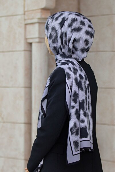 Vissona شال كريب بنقشة الفهد باللون الأسود مقاس 75×195 مقاوم للبقع