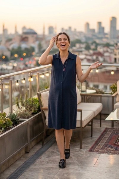 Miss Dünya Lissa Rochie de maternitate și postpartum, albastru marin, cu nasturi în față, guler tip cămașă și mâneci scurte.