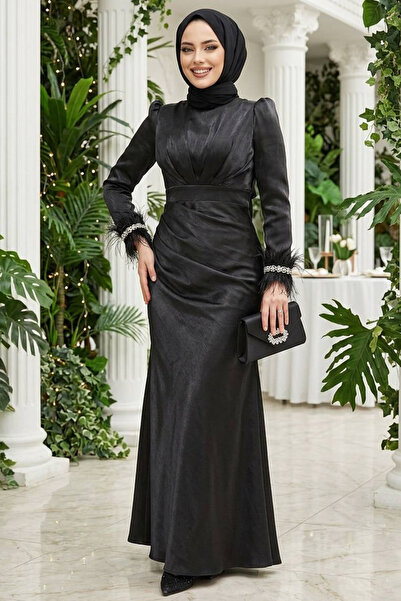 Neva Style فستان سهرة حجاب أسود بتفاصيل ريشة 50481S