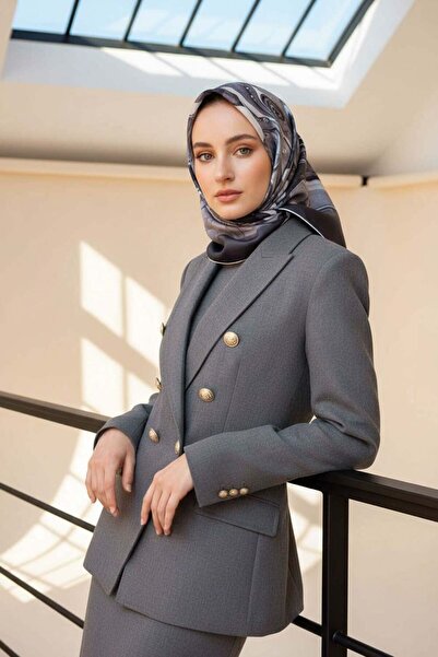 Vissona %100 Twill İpek Batik Çiçek Desenli Siyah - Gümüş Renkli 90x90 Eşarp ...