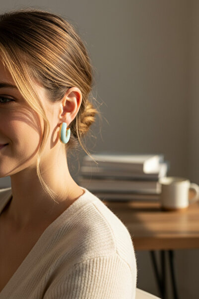 STİL İNCİSİ Style Pearl/Vip Series Light Blue Hoop Earrings