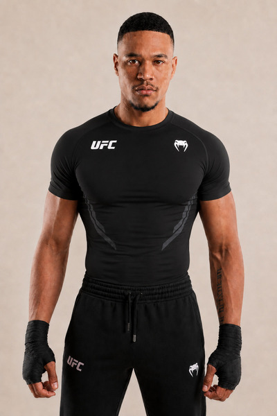 Stylovi Μπλουζάκι UFC x Venum Premium Compression Μαύρο Ειδικό Υφασμάτινο Ανδ...