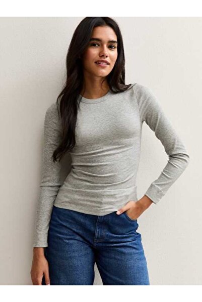 Rooted Women'S, Gray Melange Color Long Sleeve Crew Neck T-Shirt & Blouse Cam...
