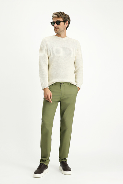 Kiğılı Pantaloni din Lycra Canvas / Chino cu croială standard
