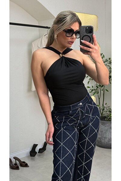 liya butik Siyah Boyun Aksesuarlı Bluz