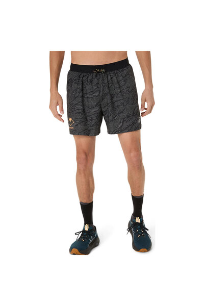 Asics FUJITRAIL ALL OVER PRINT 5IN SHORT Erkek Siyah Beyaz Şort 2011D392-001