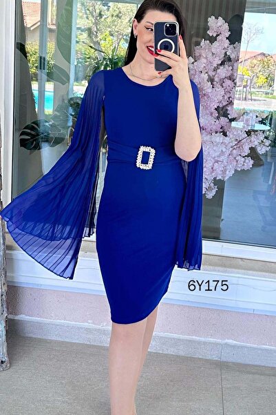 İnce Topuk Cape Sleeves Belt Buckle Crepe Dress 6Y175
