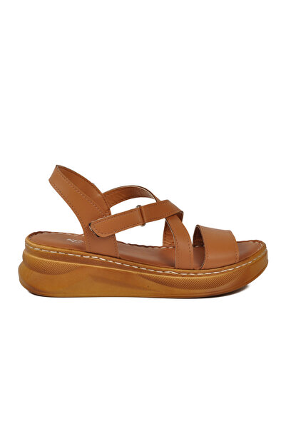 AYAKMOD Tan γυναικεία σανδάλια 492123 Z