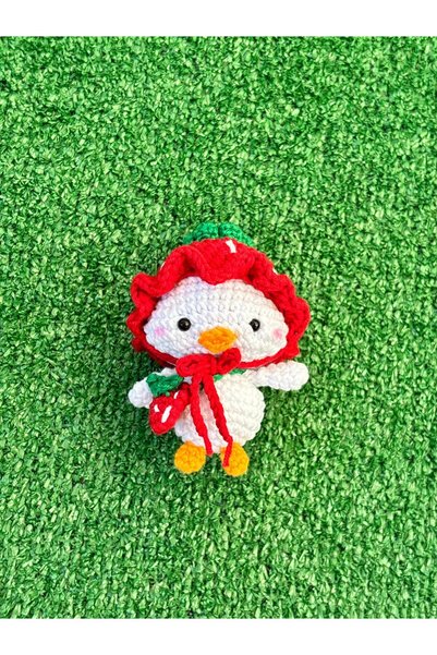Luma desingss Chick Organic Amigurumi Keychain