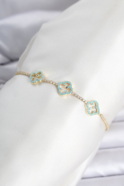 Lisinya Brass Gold Color Turquoise Clover Detailed Waterway Women's Bracelet -