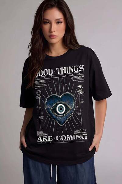 VACHT Γυναικείο μπλουζάκι oversize casual με στάμπα Evil Eye σε μαύρο χρώμα
