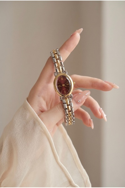 KLISHE Butik ساعة نسائية من الفولاذ مزيج من الذهب والفضة، سوار من مزيج الذهب ...
