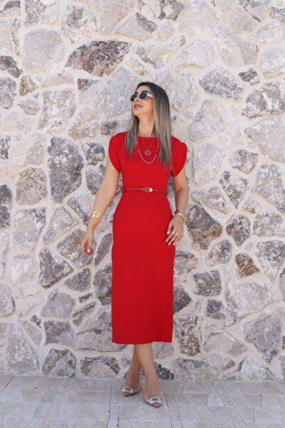 bytugcekaya Kırmızı Düz Kesim İnce Kemerli Elbise