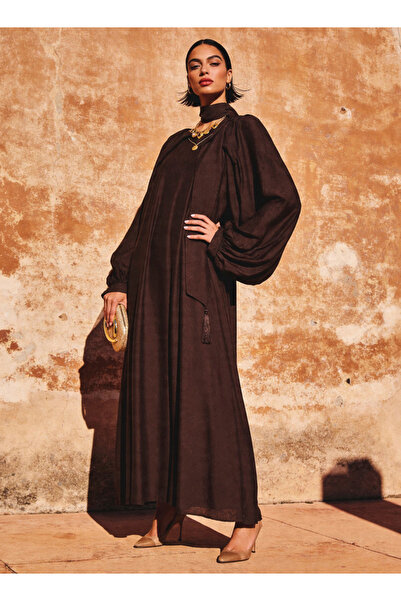 Iconic A-line Maxi Dress with Volume Sleeves