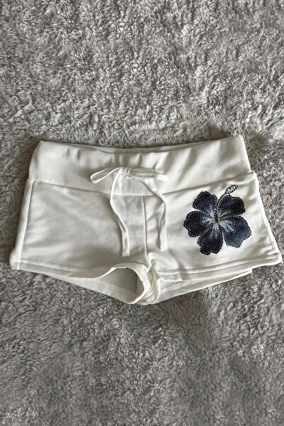 İlayda Toprak Flower Navy Blue Floral Printed Ecru Elastic Waist Lace-Up Shor...