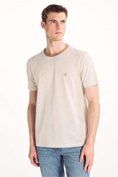 Ted Baker Bej Silik Çizgi Bisiklet Yaka Kısa Kollu Tshirt