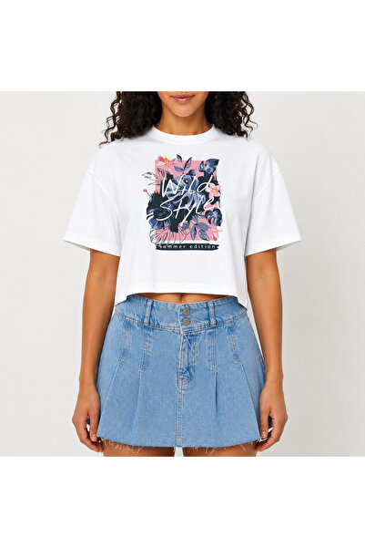 URBANTRENDSTORE Crop T-shirt με λευκό σχέδιο, άνετη εφαρμογή, ακατέργαστη κοπ...