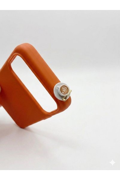 lotusbybuket iPhone 17 Pro Latte Figured Silicone Case