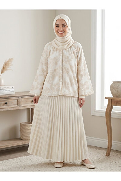LAYARA COUTURE Embroided Floral Textured Top,Loose Fit,Modest,free size.