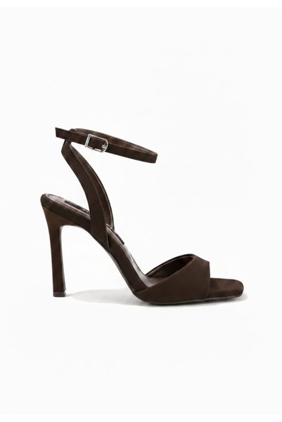 Vayners Tesa Women's Heeled Blunt Toe Leather Sandals Silver