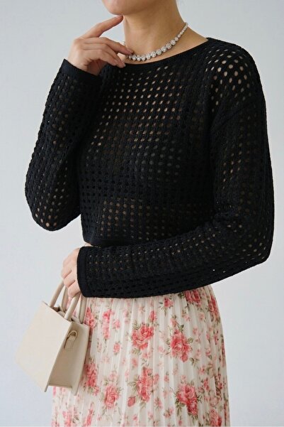 ModaYaren Perforated Crew Neck Oversize Women's Blouse