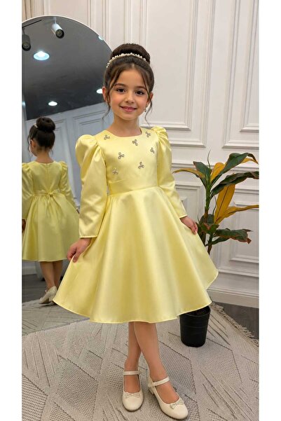 Marllow Girls' Dress with Long Sleeves Is Very Beautiful