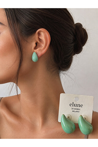 ELUNE İSTANBUL &ميلانو أقراط على شكل قطرة خضراء