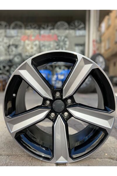 HESAPLI JANT 18" [İNÇ] 5X112 AUDİ RS5 BABAYAGA Jant Modeli VW SEAT SKODA [ 4 ...