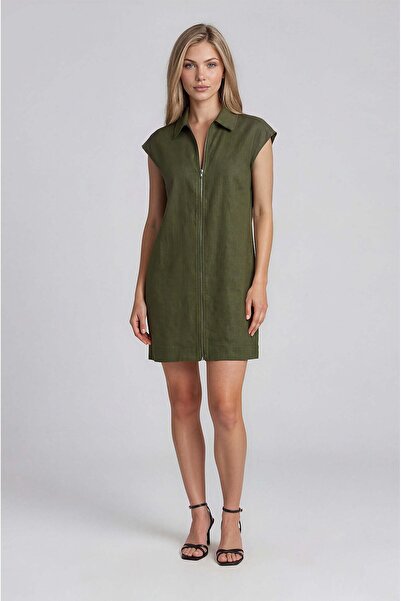 Vitrin Dress with Front Zip Pocket