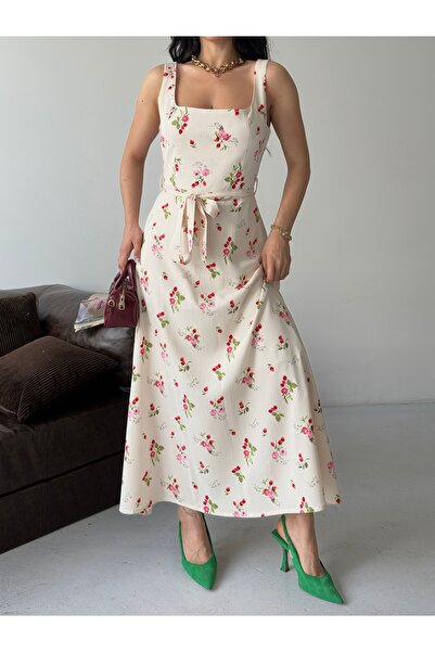 Thil Square Neck Floral Dress