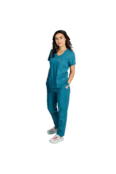 RUNI Costum medical stretch aqua cu bluza in V si pantaloni cu snur si elastic