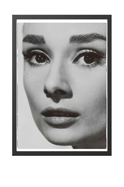 Taranist Poster - Audrey Hepburn Eyes - Elegant Feminine Kalın Kuşe Kağıt