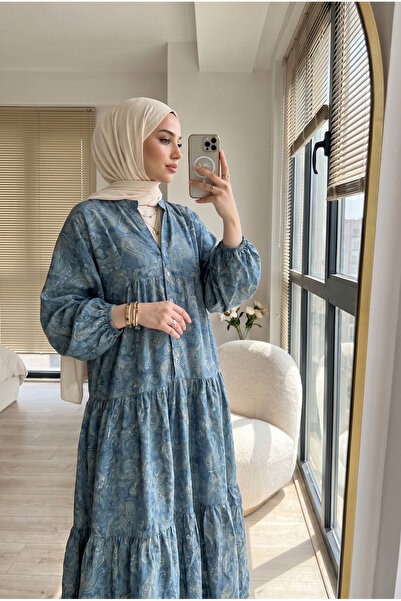 Kirazca Butik فستان نسائي مزين بنقشة من قماش الشال