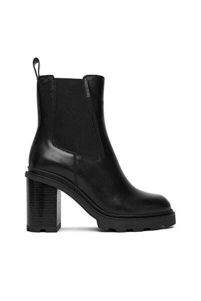 BADURA Women's Ankle boots Black