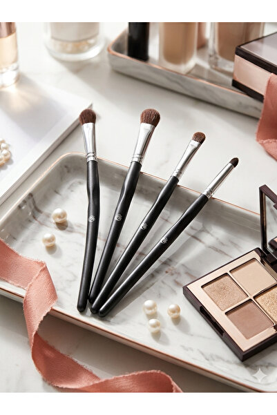 Christine Professional Eye Makeup Brush Set – 4 Pieces with Long Wooden Handl...