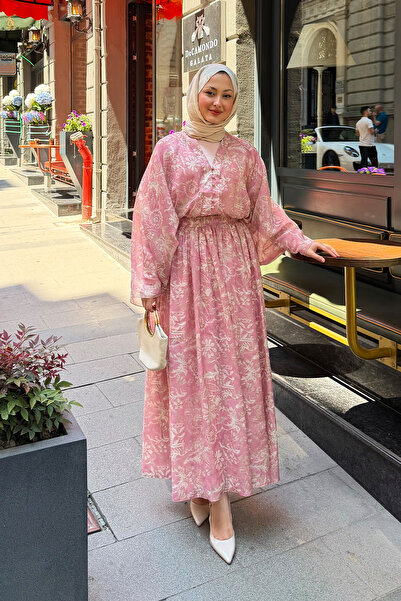 LOCCO Women's Three-Piece Shepherd's Button Detailed Patterned Skirt Suit Pink