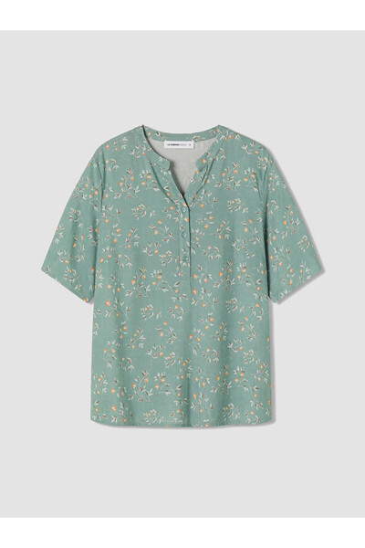 LC Waikiki Nevavm Farkıyla Kaçık Collar Floral Blouse